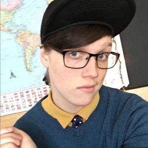 Meet your Posher, Annie